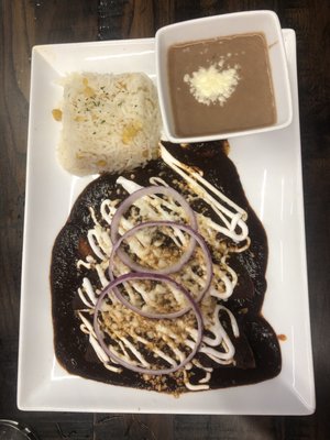 Benjamin’s by null