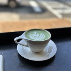 1000 Faces Coffee - Matcha Latte