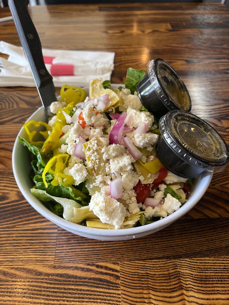 Food from Park Plaza Liquor and Deli