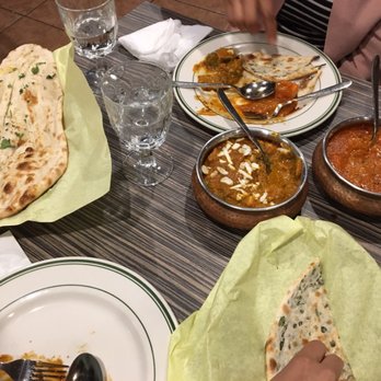 Nanking Indian Restaurant - Garlic naan, korma, paneer tikka masala - Indian Near Me - Artesia, California