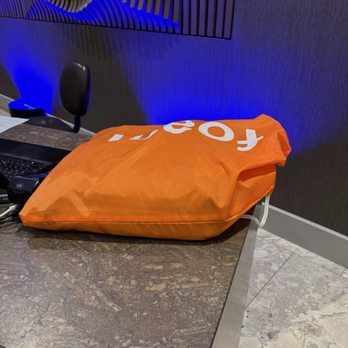 Foam Laundry - Fresh, clean, nicely folded laundry from Foam! Waiting for me at the front desk. - Laundromat Near Me Foam Laundry - Fresh, clean, nicely folded laundry from Foam! Waiting for me at the front desk. - Laundromat Near Me