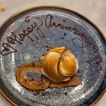 Slope Room - Baked Alaska - New American Near Me - Vail, Colorado