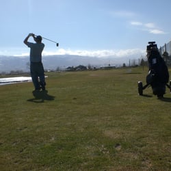 Rosewood Lakes Golf Course - Tee shot off 18th hole
