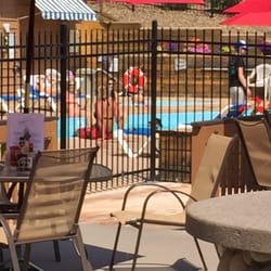 Tiki Bar - Poolside
