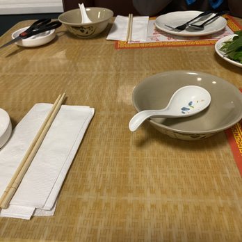 Pho Vietnam Kitchen - Nice and clean tables - Vietnamese Near Me - West Covina, California Pho Vietnam Kitchen - Nice and clean tables - Vietnamese Near Me - West Covina, California