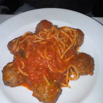 La Vecchia Cucina - Spaghetti Vecchio Mondo-
Spaghetti tossed with their hand-rolled meatballs
in our pomodoro sauce - Italian Near Me - Santa Monica, California La Vecchia Cucina - Spaghetti Vecchio Mondo-
Spaghetti tossed with their hand-rolled meatballs
in our pomodoro sauce - Italian Near Me - Santa Monica, California