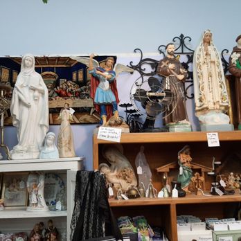 Alton Exchange - Antiques Near Me - Alton, Illinois Alton Exchange - Antiques Near Me - Alton, Illinois