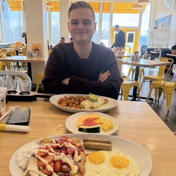 Eggsburgh - Strawberry Style French Toast - Breakfast & Brunch Near Me - Salt Lake City, Utah Eggsburgh - Strawberry Style French Toast - Breakfast & Brunch Near Me - Salt Lake City, Utah