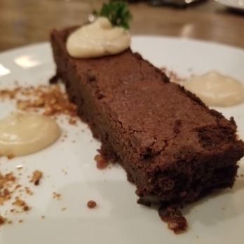 Social Restaurant and Lounge - Flourless chocolate cake - French Near Me - Ottawa, Ontario Social Restaurant and Lounge - Flourless chocolate cake - French Near Me - Ottawa, Ontario
