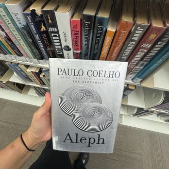 Eau Gallie Public Library - Book - Libraries Near Me - Melbourne, Florida
