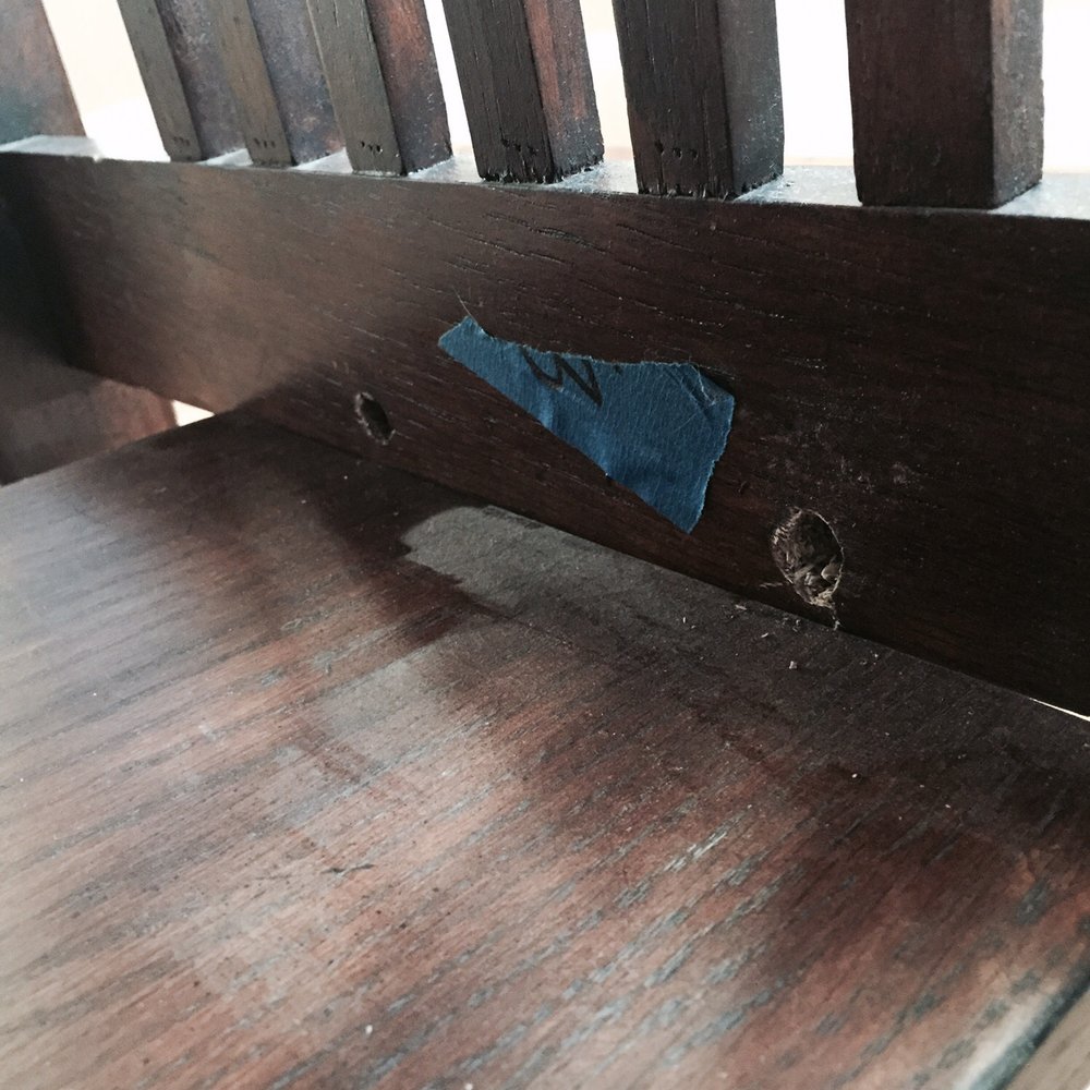 National Van Lines - Missing pegs on shelf end table - Movers Near Me