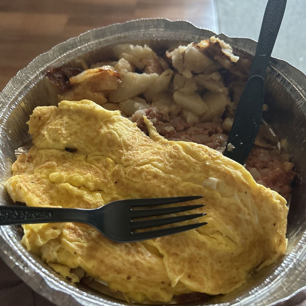 Van Dorn Diner - Corned Beef Hash' N Eggs - Diners Near Me - Alexandria, Virginia Van Dorn Diner - Corned Beef Hash' N Eggs - Diners Near Me - Alexandria, Virginia