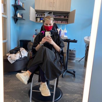 Andy Le - Mid hair apt - Hair Stylists Near Me - Lynnwood, Washington