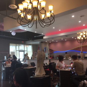 LA Nails - The Salon! - Nail Salons Near Me - Riverview, Florida