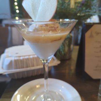 The Loft Restaurant - apple cider float - American Near Me - Zionsville, Indiana The Loft Restaurant - apple cider float - American Near Me - Zionsville, Indiana