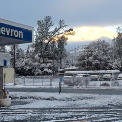 Sierra Mountain Chevron