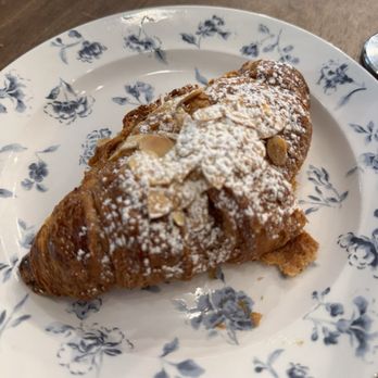 maman - Crispy croissant on the outside and chewy on the inside - Bakeries Near Me - Fairfax, Virginia