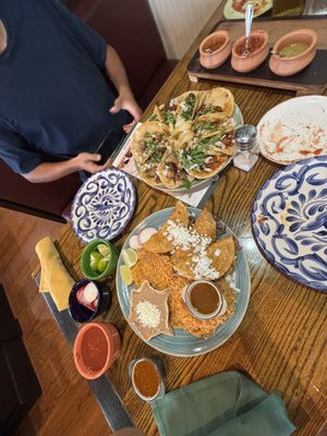 Raíces Mexican Cantina by null