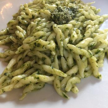 La Grotta - Telford pasta in pesto sauce - Italian Near Me - Riomaggiore, SP