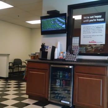 Safelite AutoGlass - Lobby amenities - Auto Glass Services Near Me - Charlotte, North Carolina Safelite AutoGlass - Lobby amenities - Auto Glass Services Near Me - Charlotte, North Carolina