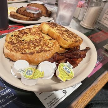 Sherrie's Restaurant - French toast with a side of bacon - Diners Near Me - Ishpeming, Michigan