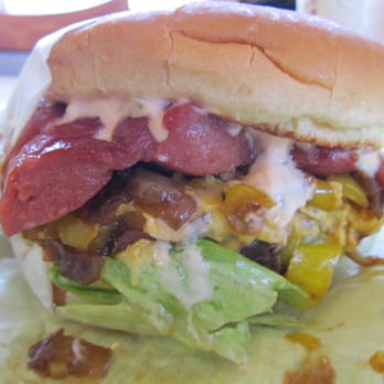 Get The Burger - Bubba Burger Raccoon Style - Burgers Near Me - Big Bear Lake, California