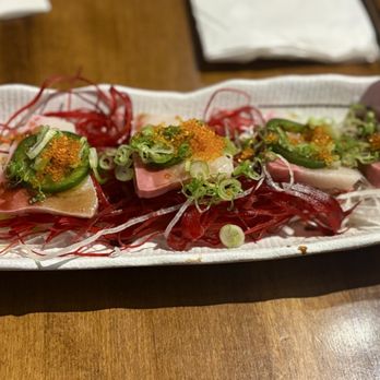 Sakana Sushi and Roll - Jalapeno Hamachi - Sushi Bars Near Me - Kensington, California