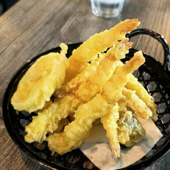 Akebono Japanese Cuisine - Shrimp Tempura set, $14 - 4 Stars - Sushi Bars Near Me - Seattle, Washington
