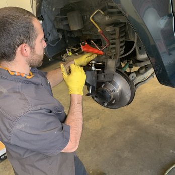 Tommy's Auto & Performance - Replacing front rotors and pads on Toyota Tundra. Is it time to get your brakes checked? - Auto Repair Near Me - Atascadero, California Tommy's Auto & Performance - Replacing front rotors and pads on Toyota Tundra. Is it time to get your brakes checked? - Auto Repair Near Me - Atascadero, California