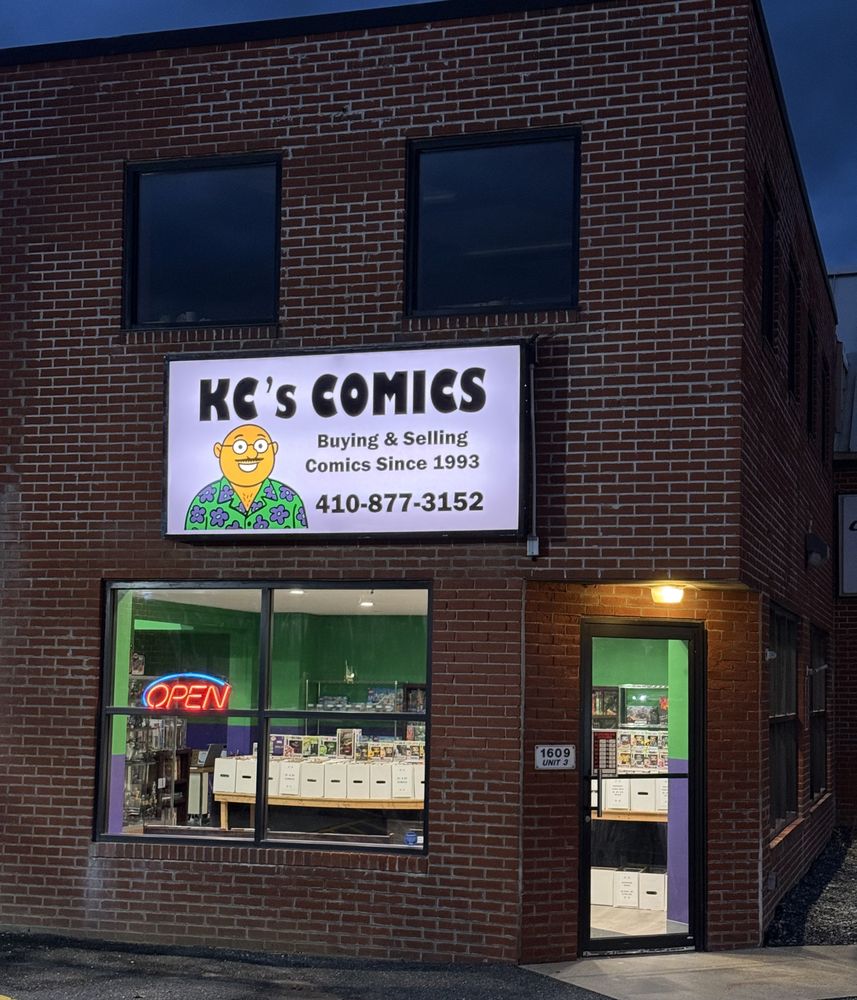 KC's Comics Logo