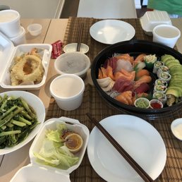 Bulgogi, tempura, salads and assorted rolls/sashimi/sushi. Bulgogi, tempura, salads and assorted rolls/sashimi/sushi.