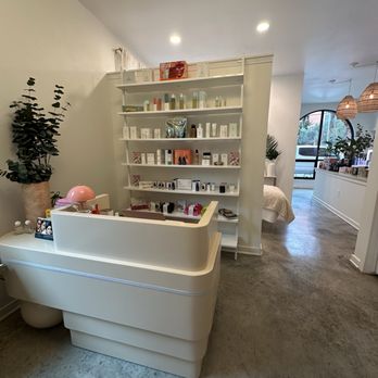 Splendid Skincare and Brow Studio - Check in desk 12/2025 - Skin Care Near Me - San Antonio, Texas Splendid Skincare and Brow Studio - Check in desk 12/2025 - Skin Care Near Me - San Antonio, Texas