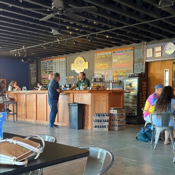 Midnight Brewery - customers sitting at the counter - Breweries Near Me - Rockville, Virginia Midnight Brewery - customers sitting at the counter - Breweries Near Me - Rockville, Virginia