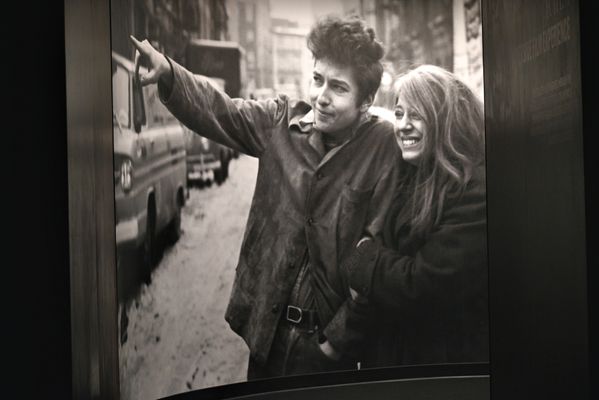 Bob Dylan Center by null
