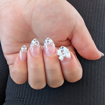 Diamond Nail Salon - Nail Salons Near Me - Lompoc, California