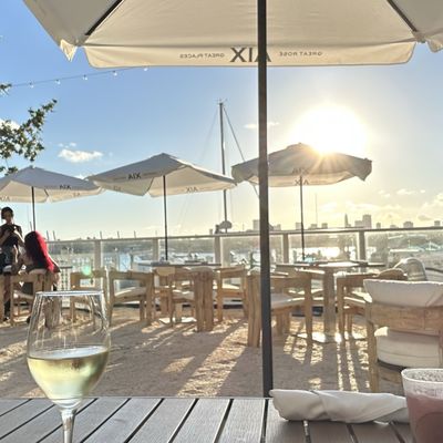 Pamplemousse on the Bay by null