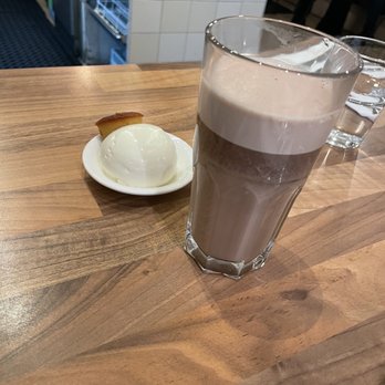 Kessens - Hot chocolate with whipped cream - Breakfast & Brunch Near Me - Amsterdam, New Hampshire Kessens - Hot chocolate with whipped cream - Breakfast & Brunch Near Me - Amsterdam, New Hampshire