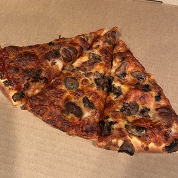 Round Table Pizza - Gross, burnt pizza with burnt sausage topping. Worst pizza ever. - Pizza Near Me - San Diego, California Round Table Pizza - Gross, burnt pizza with burnt sausage topping. Worst pizza ever. - Pizza Near Me - San Diego, California