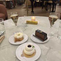 Baumé - Coconut tart, cheesecake and chocolate mousse cake