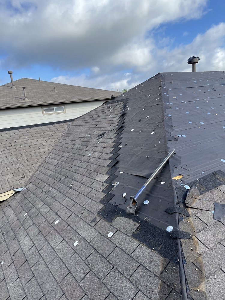 Slide of Garcia Texas Roofing