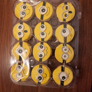 Jesskakes - Peanut Free Minion Cupcakes - Custom Cakes Near Me Jesskakes - Peanut Free Minion Cupcakes - Custom Cakes Near Me