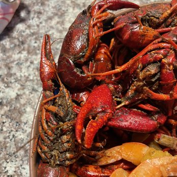H-E-B - dirty cooked crawfish - Drugstores Near Me - Lubbock, Texas