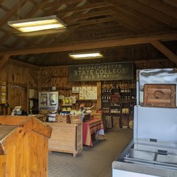 Waltham Fields Community Farm - Farm store