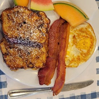 Awful Annie's Restaurant - 2x2x2 awesome cinnamon French toasr - American Near Me - Auburn, California Awful Annie's Restaurant - 2x2x2 awesome cinnamon French toasr - American Near Me - Auburn, California