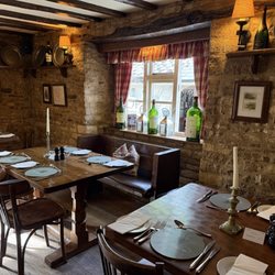 The Green Dragon Inn - Dining