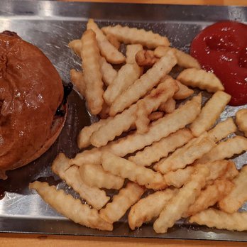 Star Bar Grill - Pulled pork sandwich and side of fries... Definitely not worth $18!!! - American Near Me - Branson, Missouri Star Bar Grill - Pulled pork sandwich and side of fries... Definitely not worth $18!!! - American Near Me - Branson, Missouri
