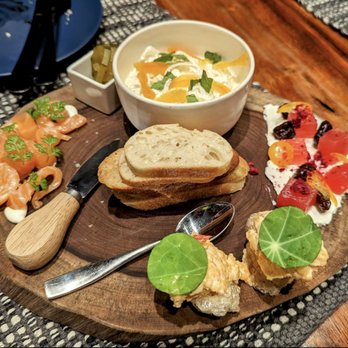 Bin 6 South - Wine Bars Near Me - St. Petersburg, Florida