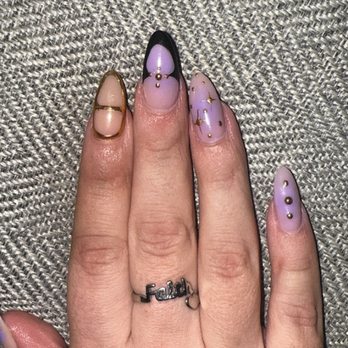 Pro Nails - Uneven lines, BAD FRENCH TIP! - Nail Salons Near Me - Columbia, Tennessee