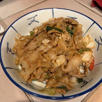 Spice Me Thai Cuisine - Dragon Noodles - Thai Near Me - Half Moon Bay, California