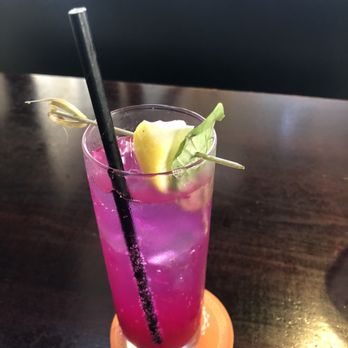 Colleen's At The Cannery - Mana Tonic Mocktail - Breakfast & Brunch Near Me - Haiku, Hawaii